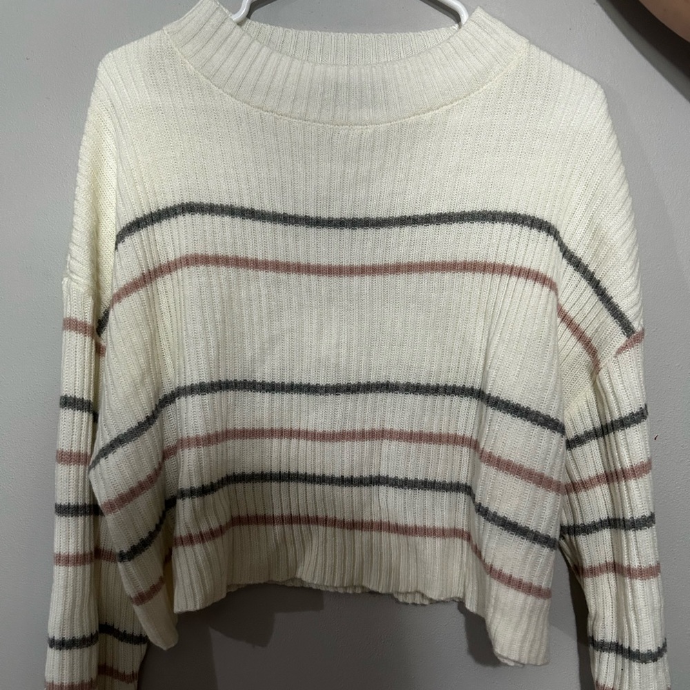 SHEIN Women's Cream Turtleneck Sweater